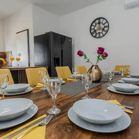 Casa de Férias Beautiful In With Kitchen *